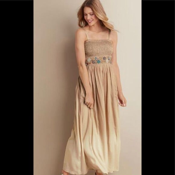 Soft Surroundings Maxi dress. PXL - Picture 2 of 10